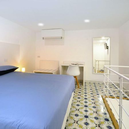 Casa Teresella Hotel Наполи Екстериор снимка