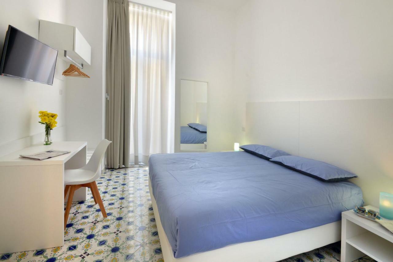 Casa Teresella Hotel Наполи Екстериор снимка